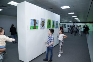 «Менiң атым – Ғаламшар!» – балалар салған суреттердің көрмесі
