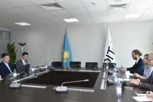 ХЖТИЖО және Дүниежүзілік банк өкілдері көміртекті баға белгілеу құралдарының болашақ шығарындыларды төмендетуге әсерін талқылады